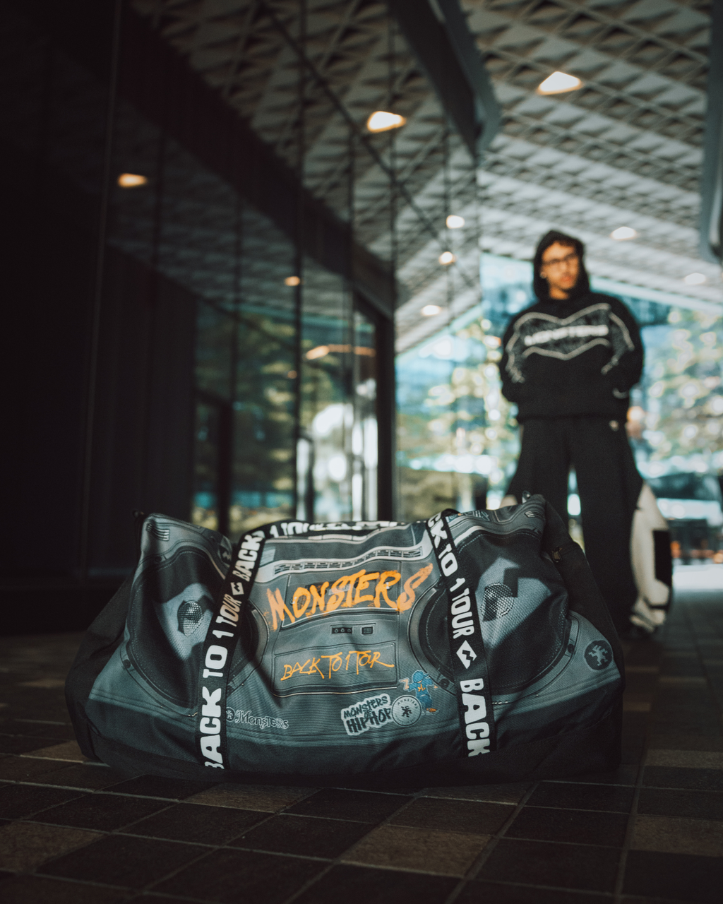 Back to 1 Duffle Bag